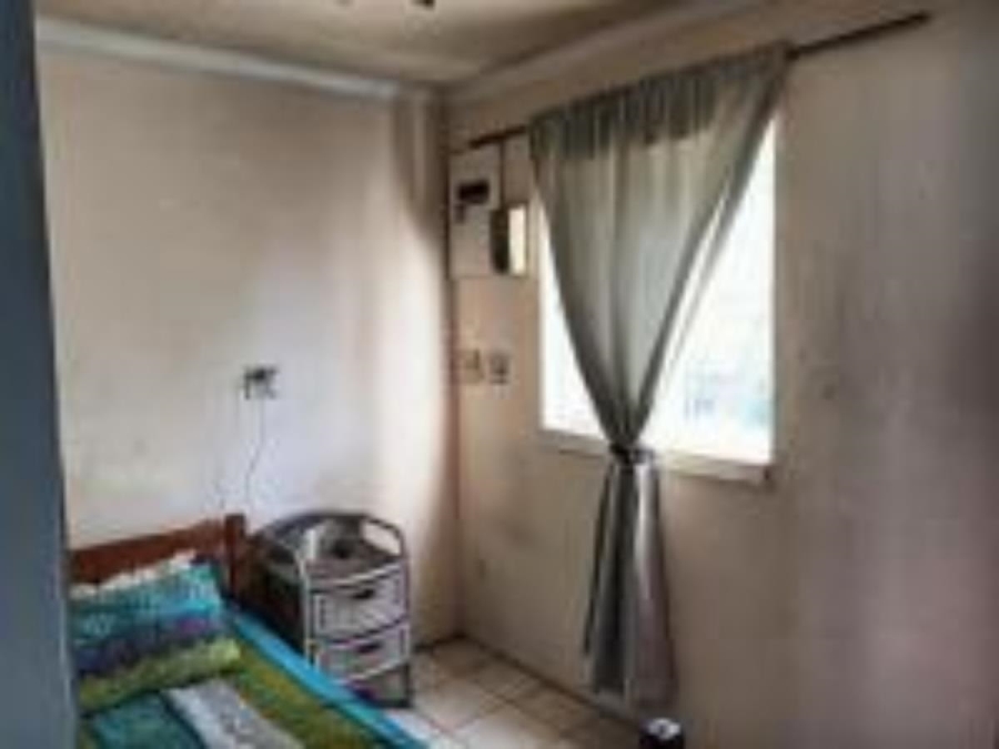 2 Bedroom Property for Sale in Pelican Park Western Cape